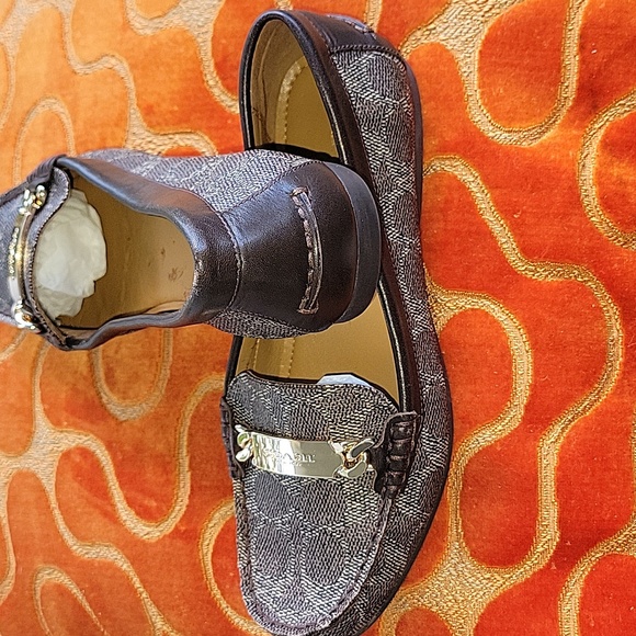 Coach Olive Loafer Signature Embossed Canvas Flat Size 7B Chestnut - Picture 4 of 8